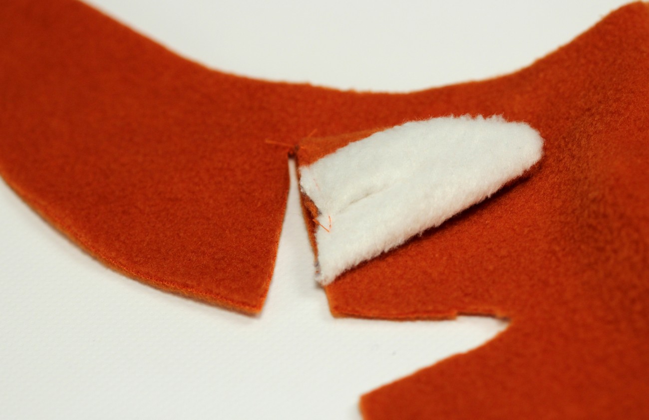 38 - align ear with ear slit